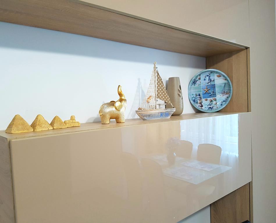 Apartament Antonia Sat Vacanta コンスタンツァ エクステリア 写真